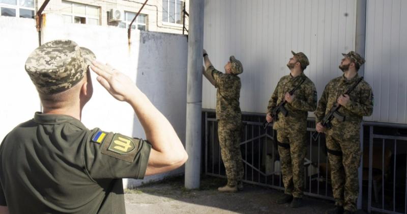 У Тернопільській області чоловік, перебуваючи в стані алкогольного сп’яніння, незаконно проник у територіальний центр комплектування та намагався отримати повістку, незважаючи на наявну відстрочку.