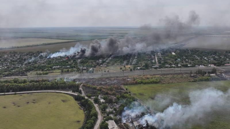 Російські військові здійснили напад на Покровськ: внаслідок атаки є жертва та постраждала особа, також зазнала ушкоджень газорозподільна станція.