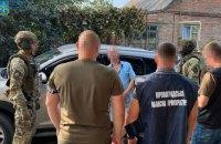 У Кіровоградській області аферист обманув матір загиблого військового, завдавши їй збитків на суму в один мільйон гривень.