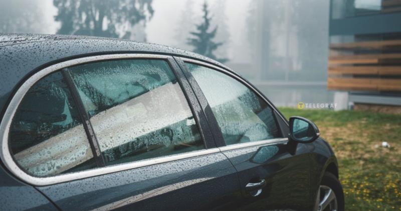 Розумні водії кладуть у свій автомобіль шкарпетку, наповнену рисом, і на це є вагома причина.